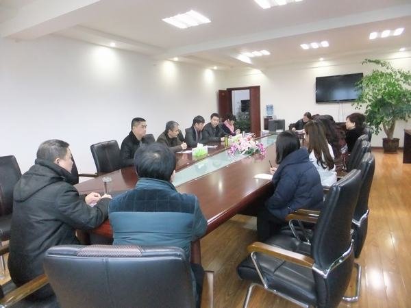 王裕明一行到局都江堰辦事處對(duì)擬任干部進(jìn)行考察