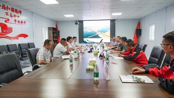 中信建設四川分公司總經(jīng)理張自強一行考察虎渡溪航電樞紐工程項目