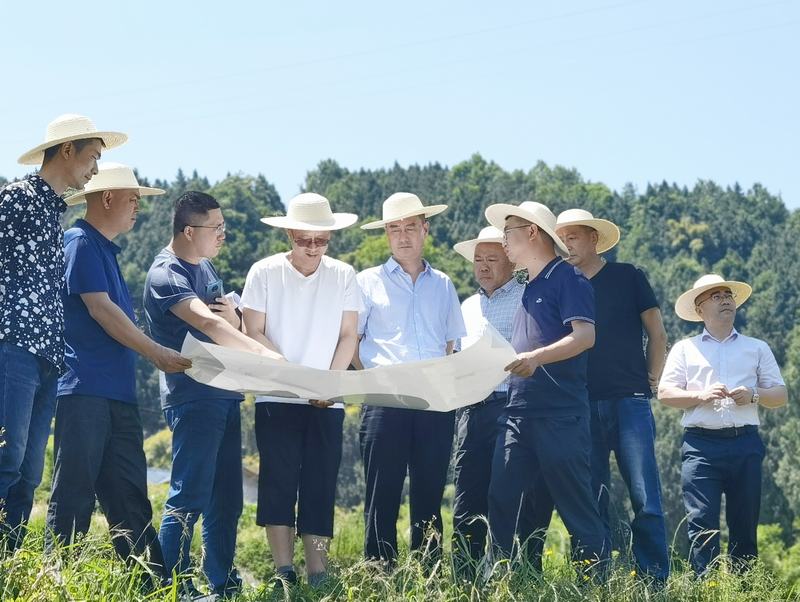 袁斌帶隊實地調(diào)研亭子口灌區(qū)一期I標工程